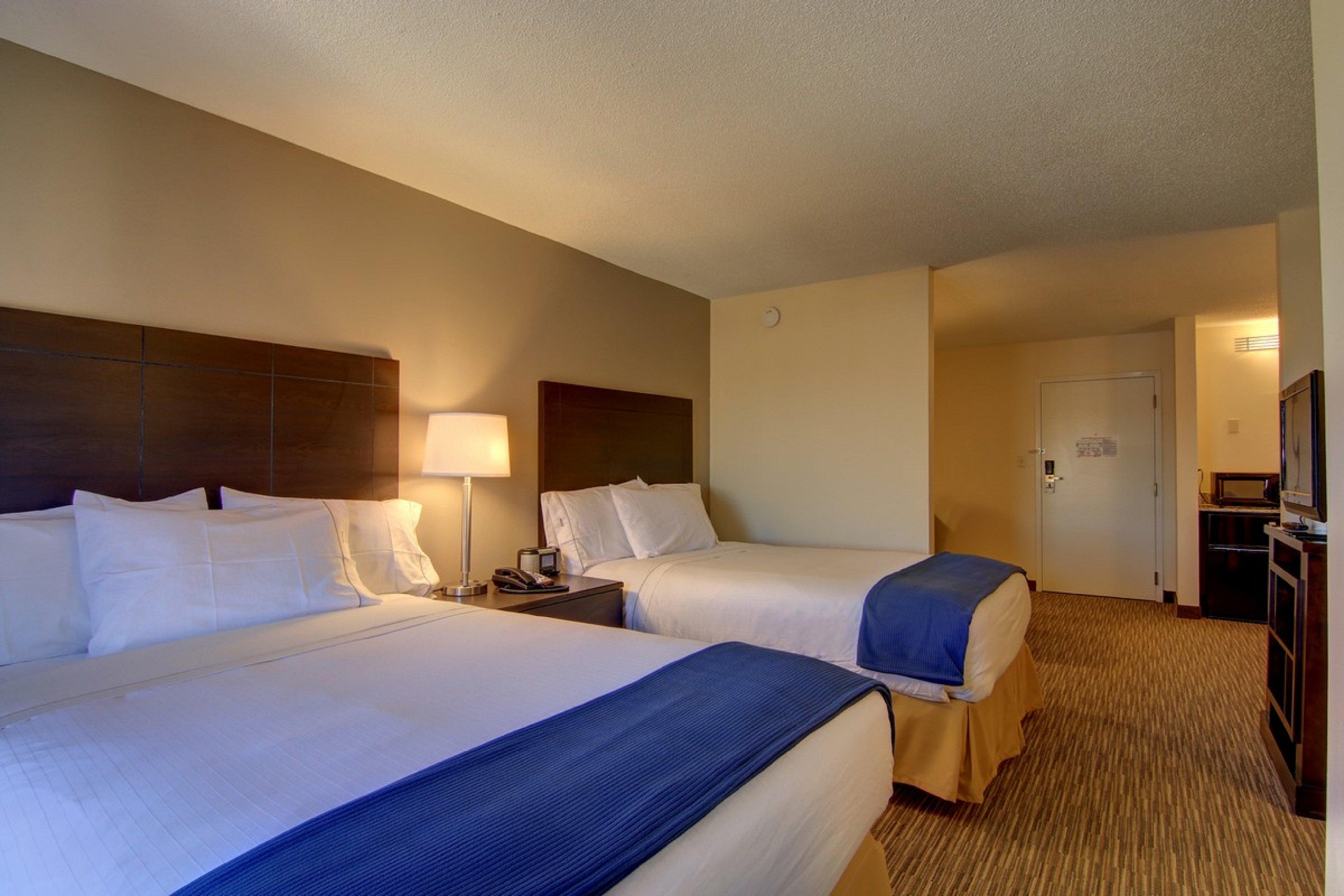 Holiday Inn Express & Suites Alpharetta By Ihg Exterior foto