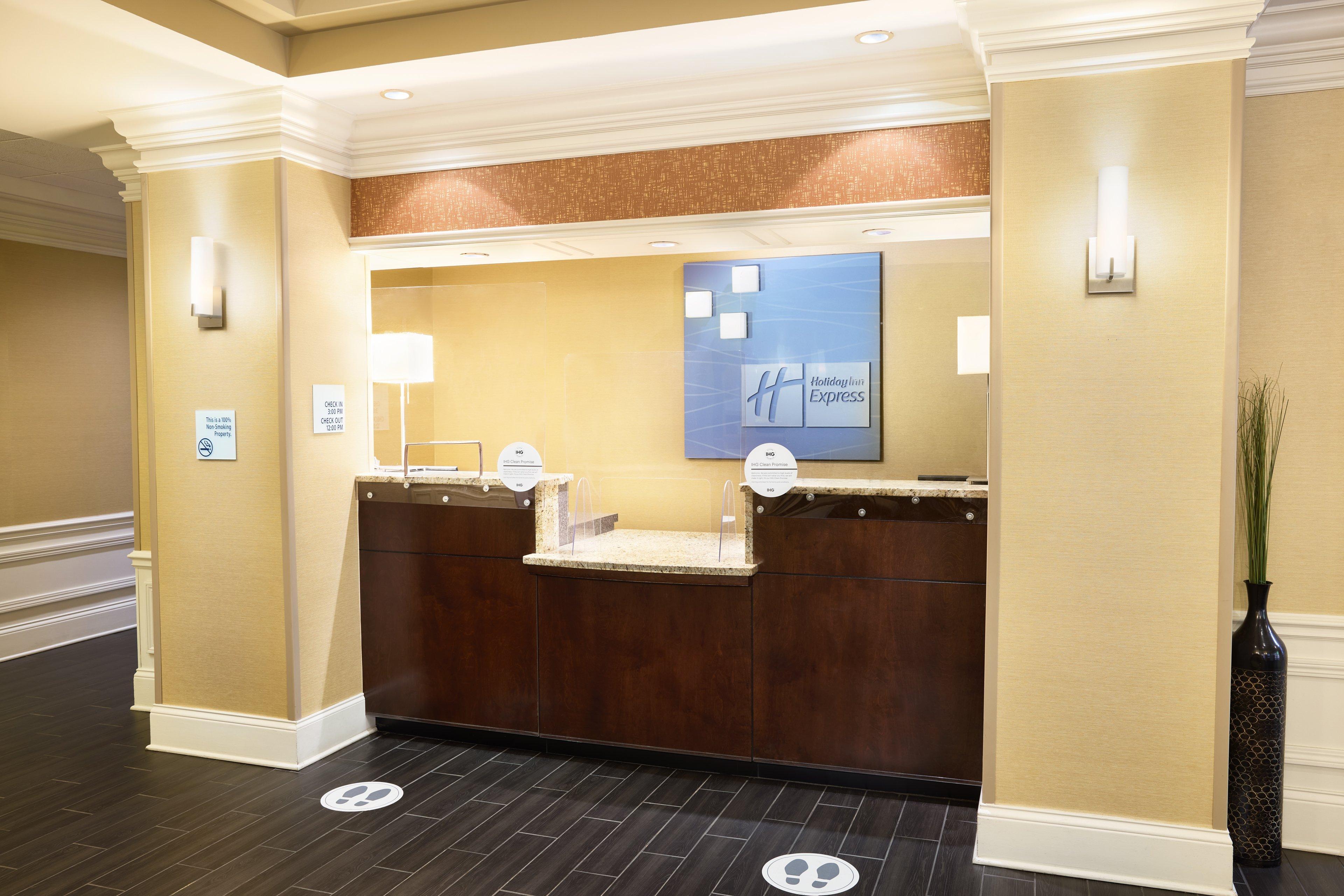 Holiday Inn Express & Suites Alpharetta By Ihg Exterior foto