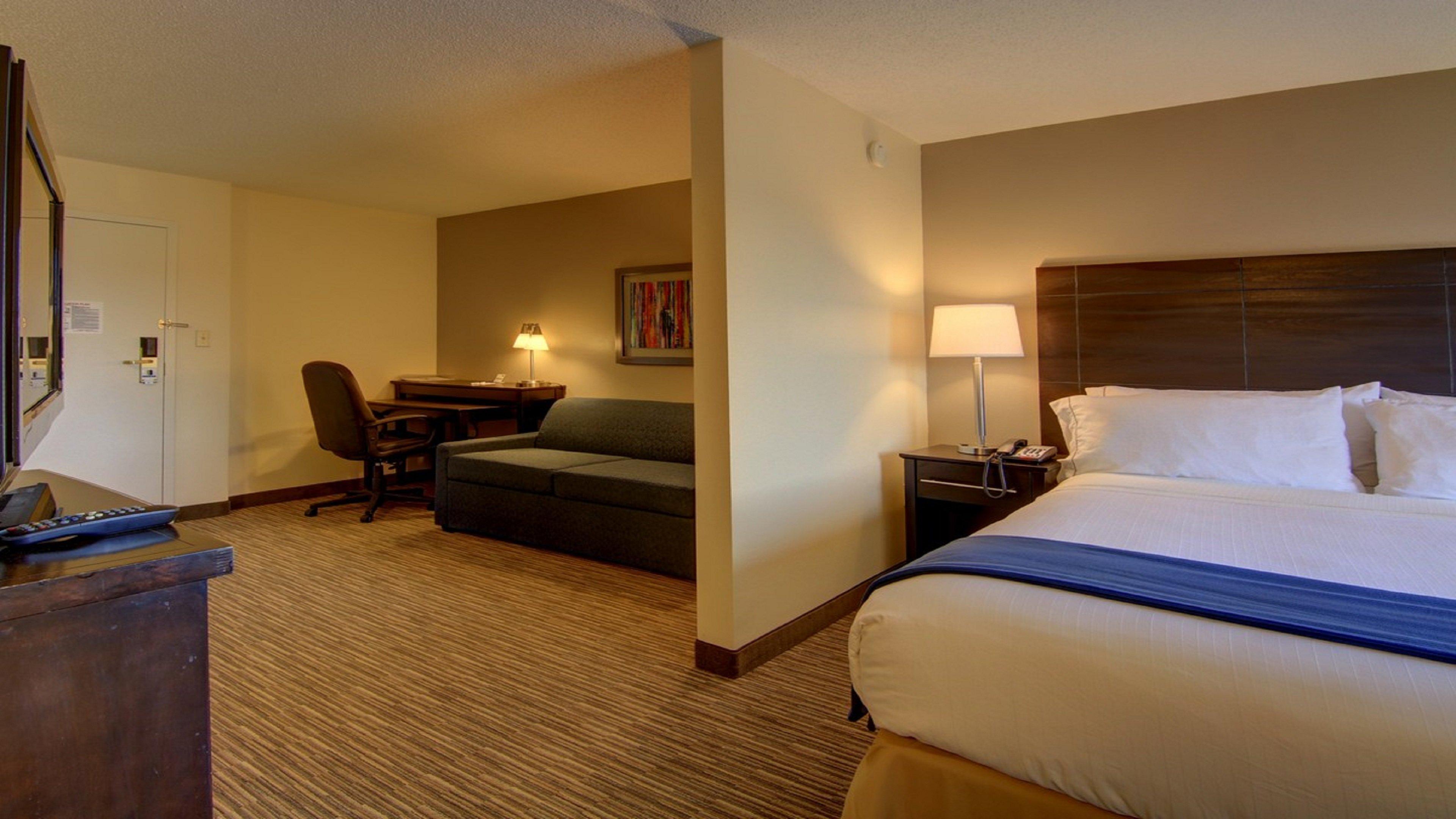 Holiday Inn Express & Suites Alpharetta By Ihg Exterior foto