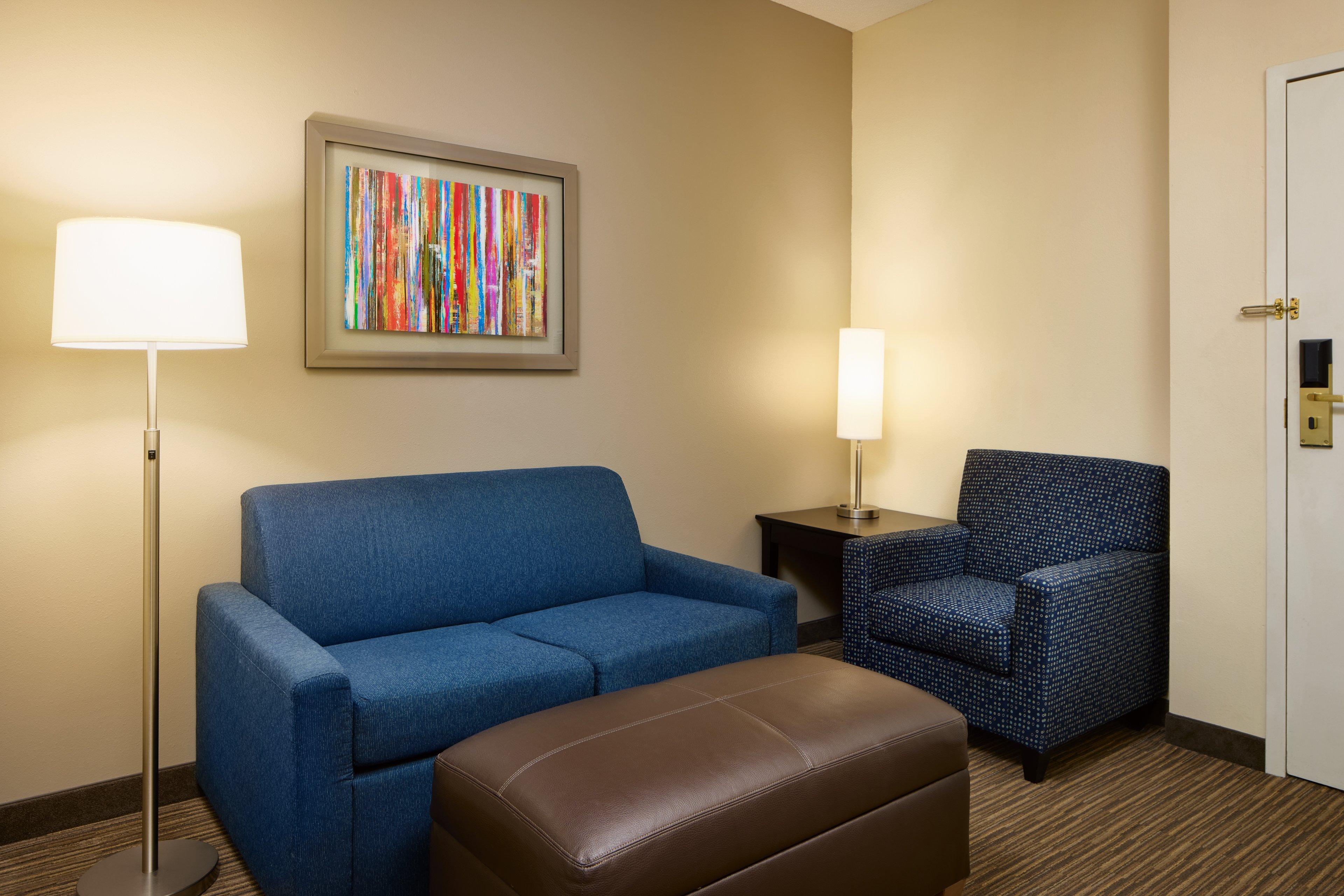 Holiday Inn Express & Suites Alpharetta By Ihg Exterior foto