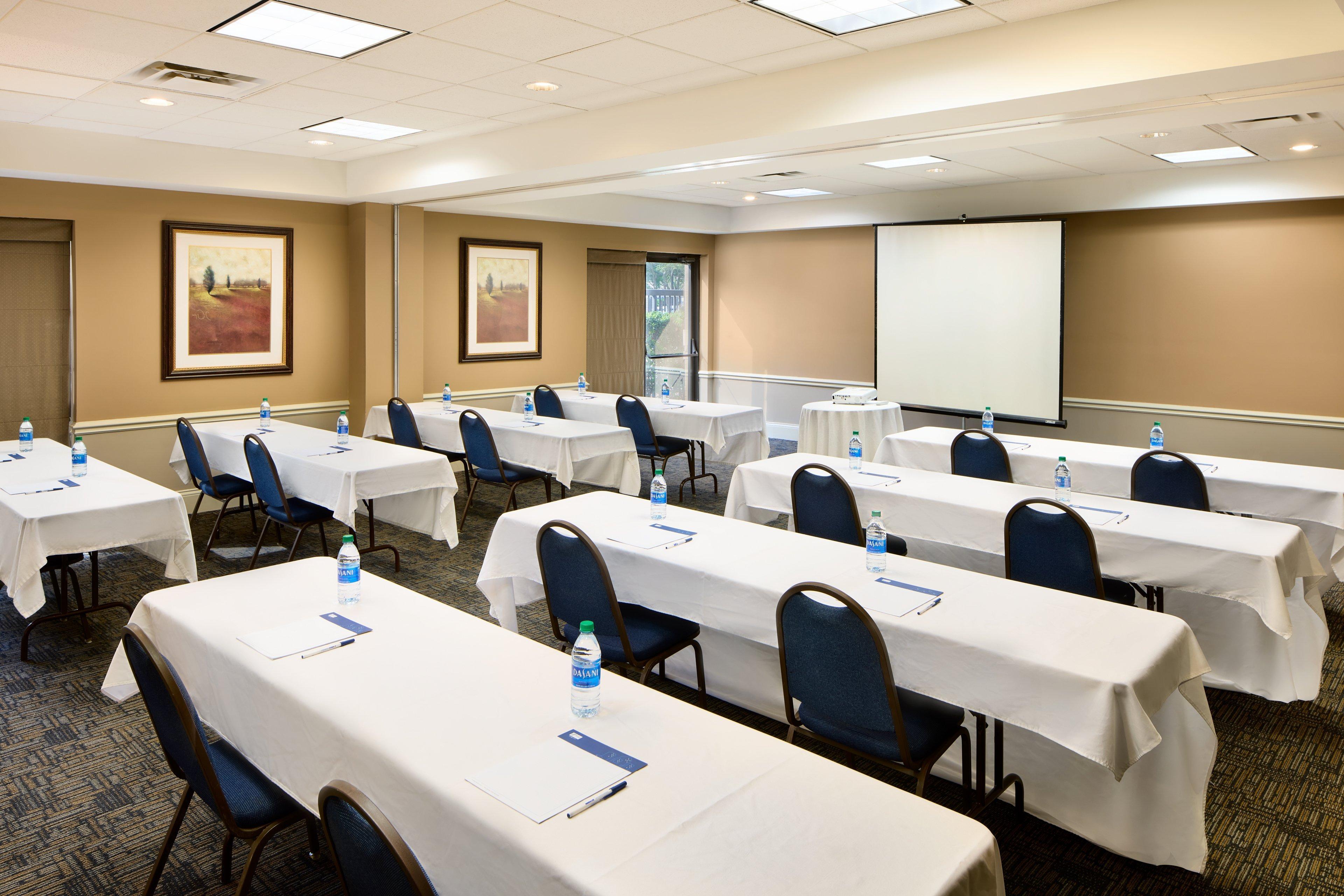 Holiday Inn Express & Suites Alpharetta By Ihg Exterior foto